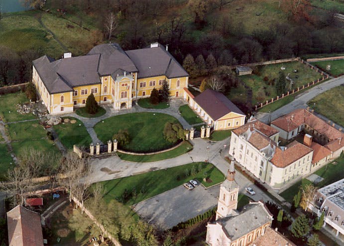 Szécsény_-_Palace.jpg