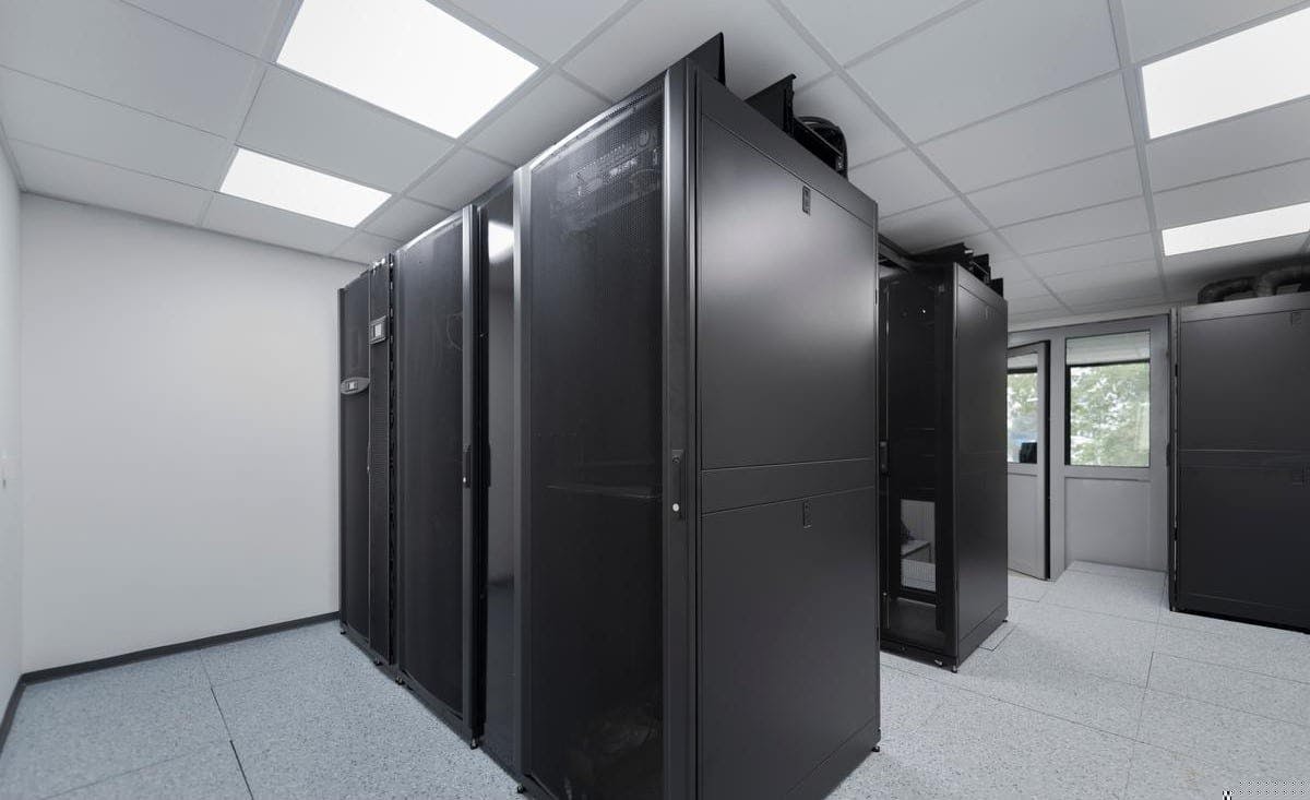 Những câu hỏi thường gặp về tủ rack