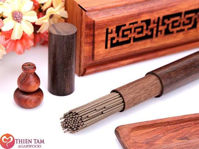 nhang-tram-huong.jpg
