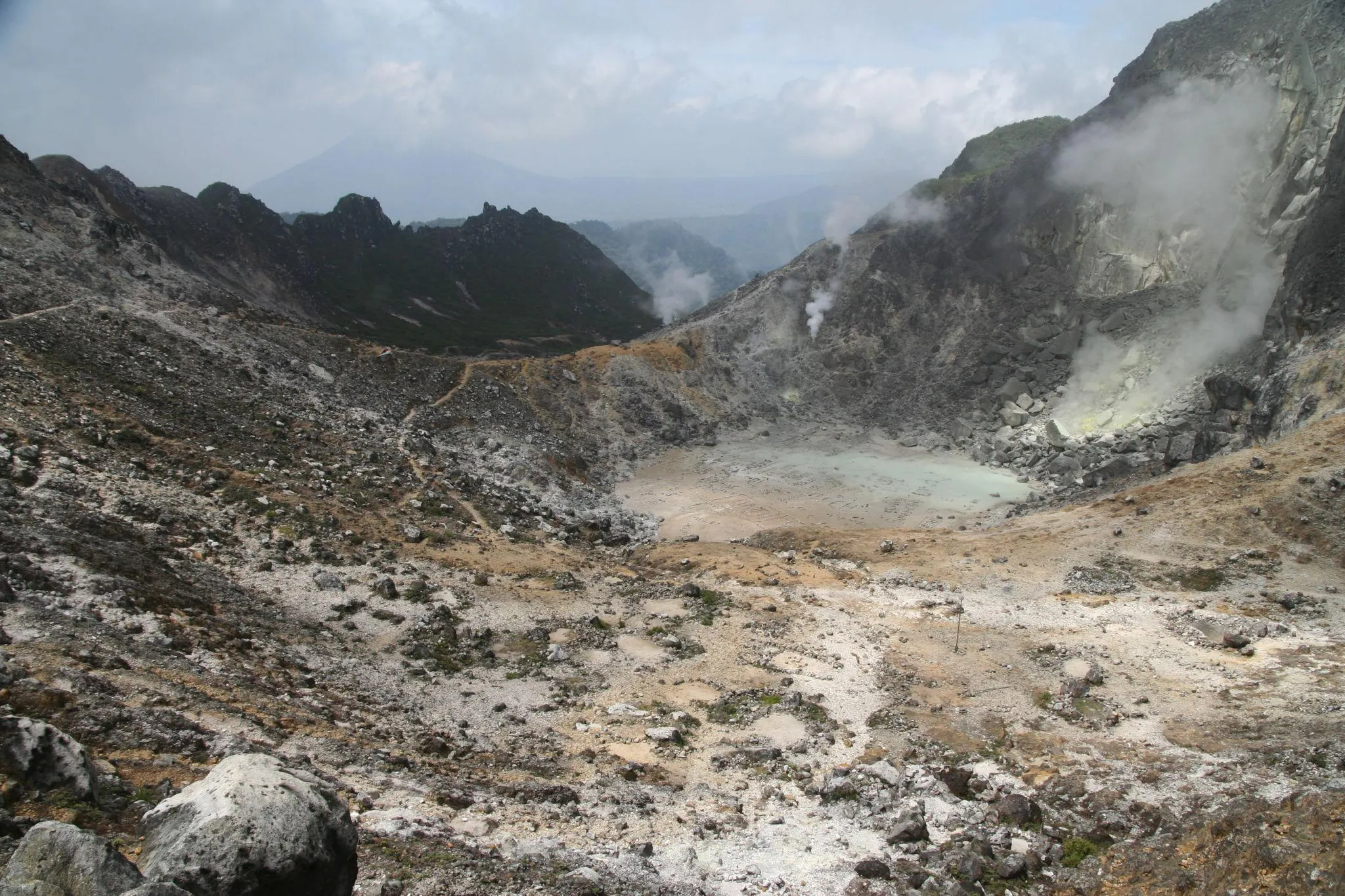 vulk004.jpg