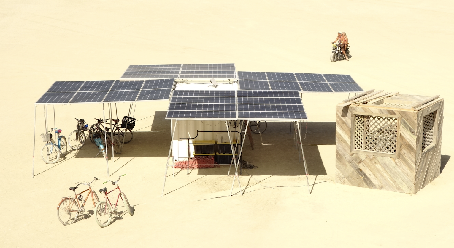 portable electric - microgrid hub.png