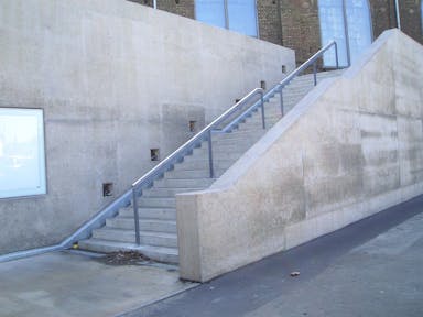 svd vorplatz_220405_06_xnconvert.JPG