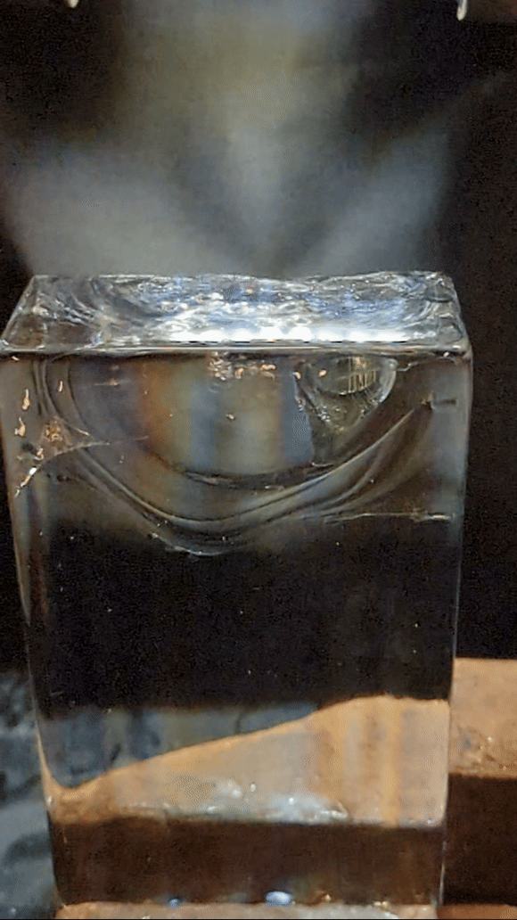 PXL_20231205_224226000 (1).gif