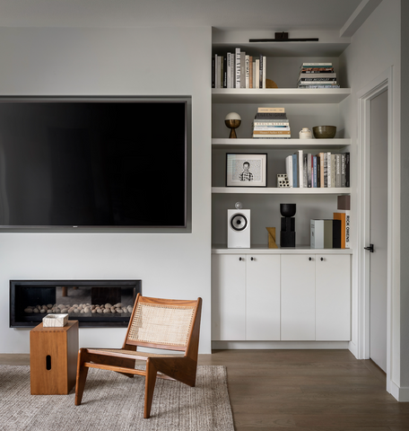A hometour with Brian Paquette, featuring Srelle and Silo Crafts.