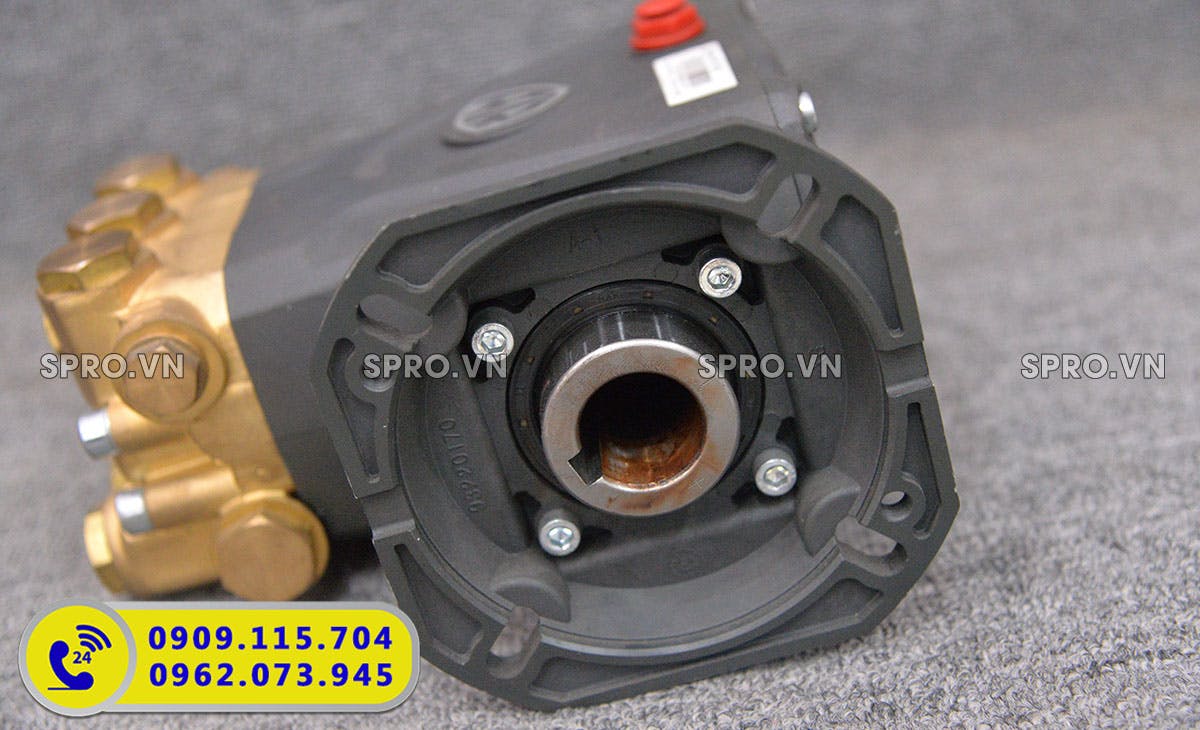 Đầu bơm cao áp AR-Italy RR 18.16C+U - Kiểu lắp mặt bích giá bao nhiêu.JPG