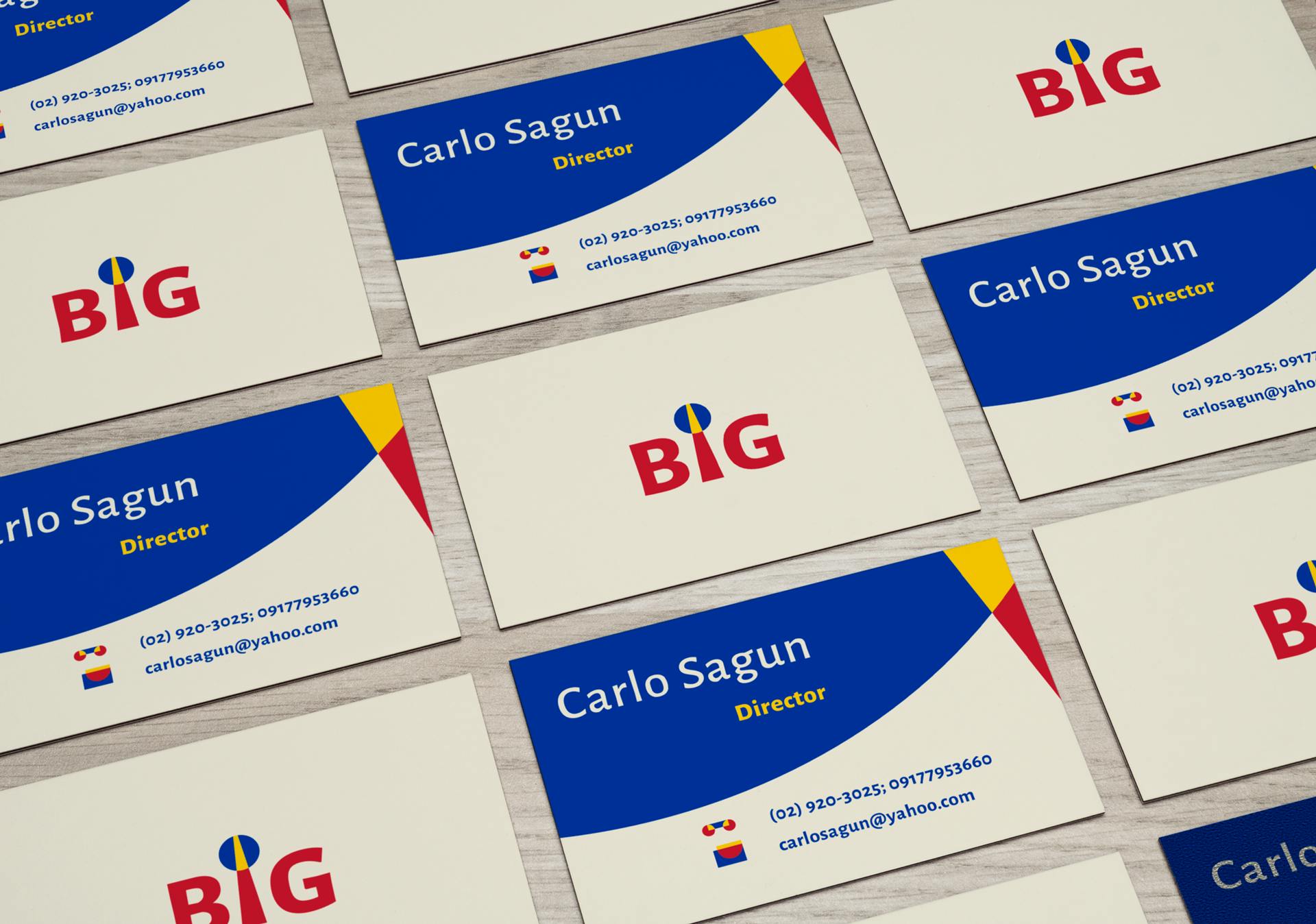 BIG---Perspective-Business-Cards-MockUp.png